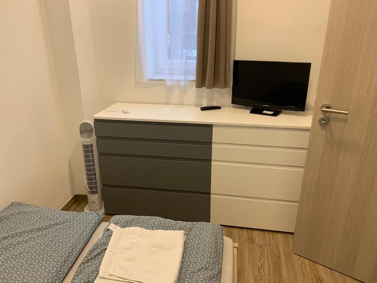 Beregi Apartman Tiszaujvaros Exterior photo